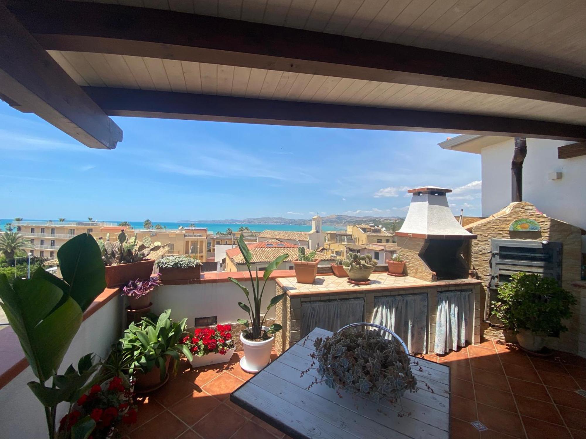 Willa La Terrazza Di Pollon San Leone Zewnętrze zdjęcie